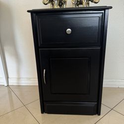 Night Stand  ( 1 )