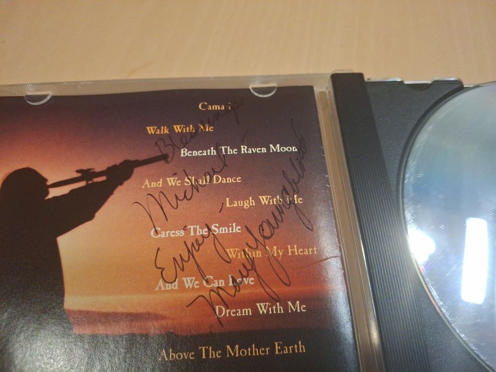Mary Youngblood - Beneath The Raven Moon Signed booklet, CD doesn't
