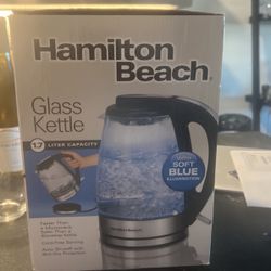 Hamilton Glass Kettle.  In Box Never Used 