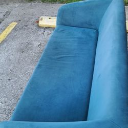 Blue Couch  🛋 