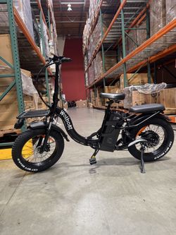 Ultra-long-lasting folding electric bicycle