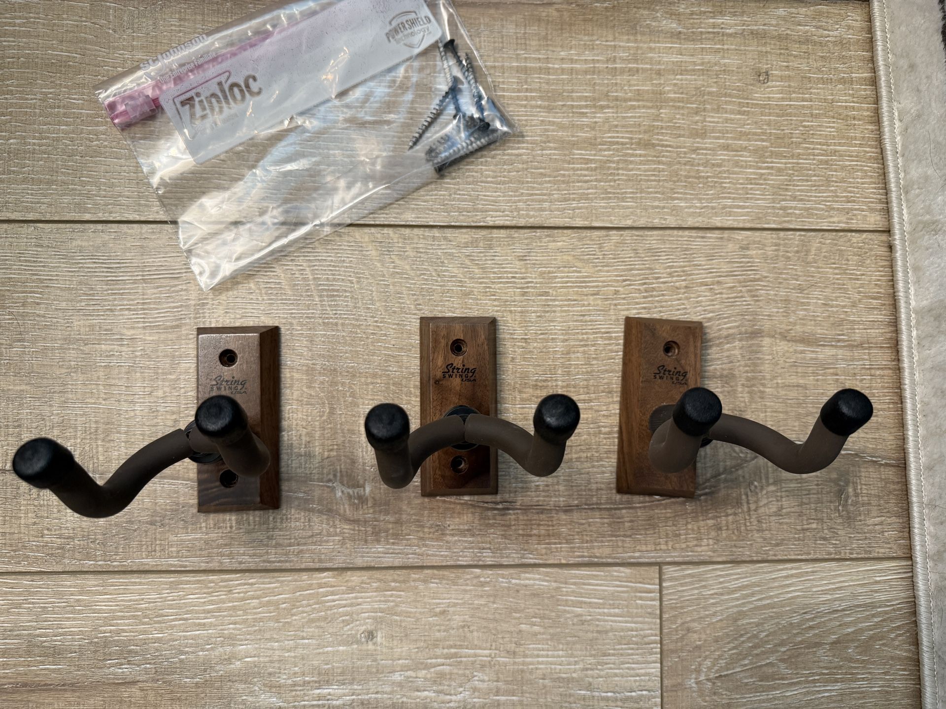 String Swing Guitar Hangers - Walnut x3