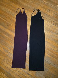 Set of 2 Ribbed Maxi Dresses 
Large
