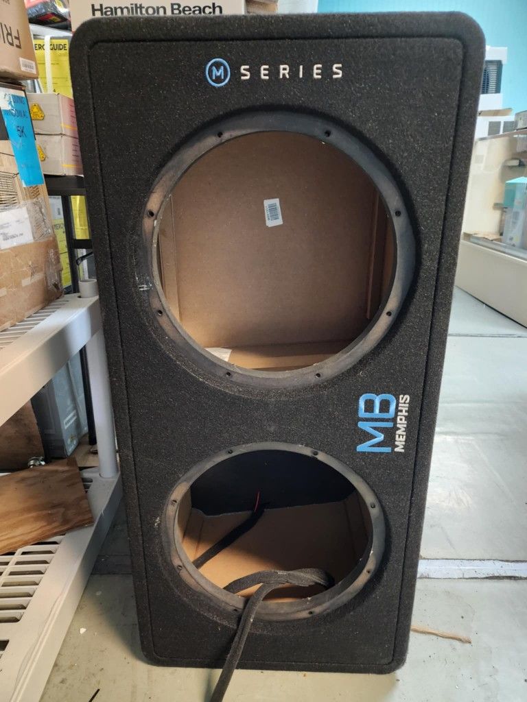 Memphis Audio Dual 12" Sub Enclosure, Brand New