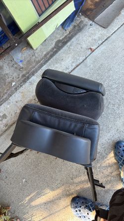 OEM 2007-2013 Silverado /gmc jumper seat center console