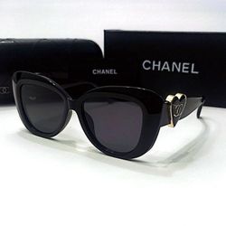 NEW  CH CATEYE Heart ❤️  Black