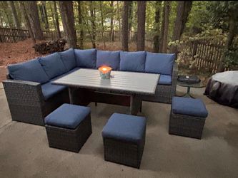 Outdoor patio dining set