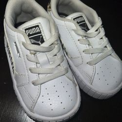 Pumas Kids Sneakers 