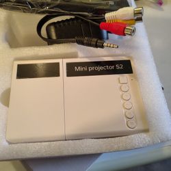 Mini LED Projector 
