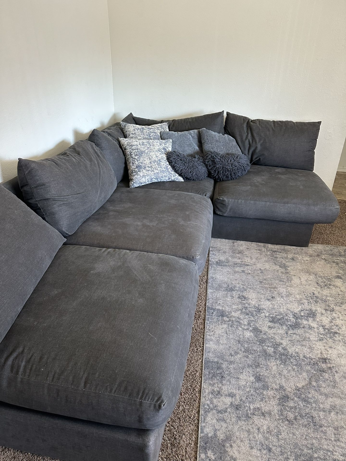 Sectional Sofas.