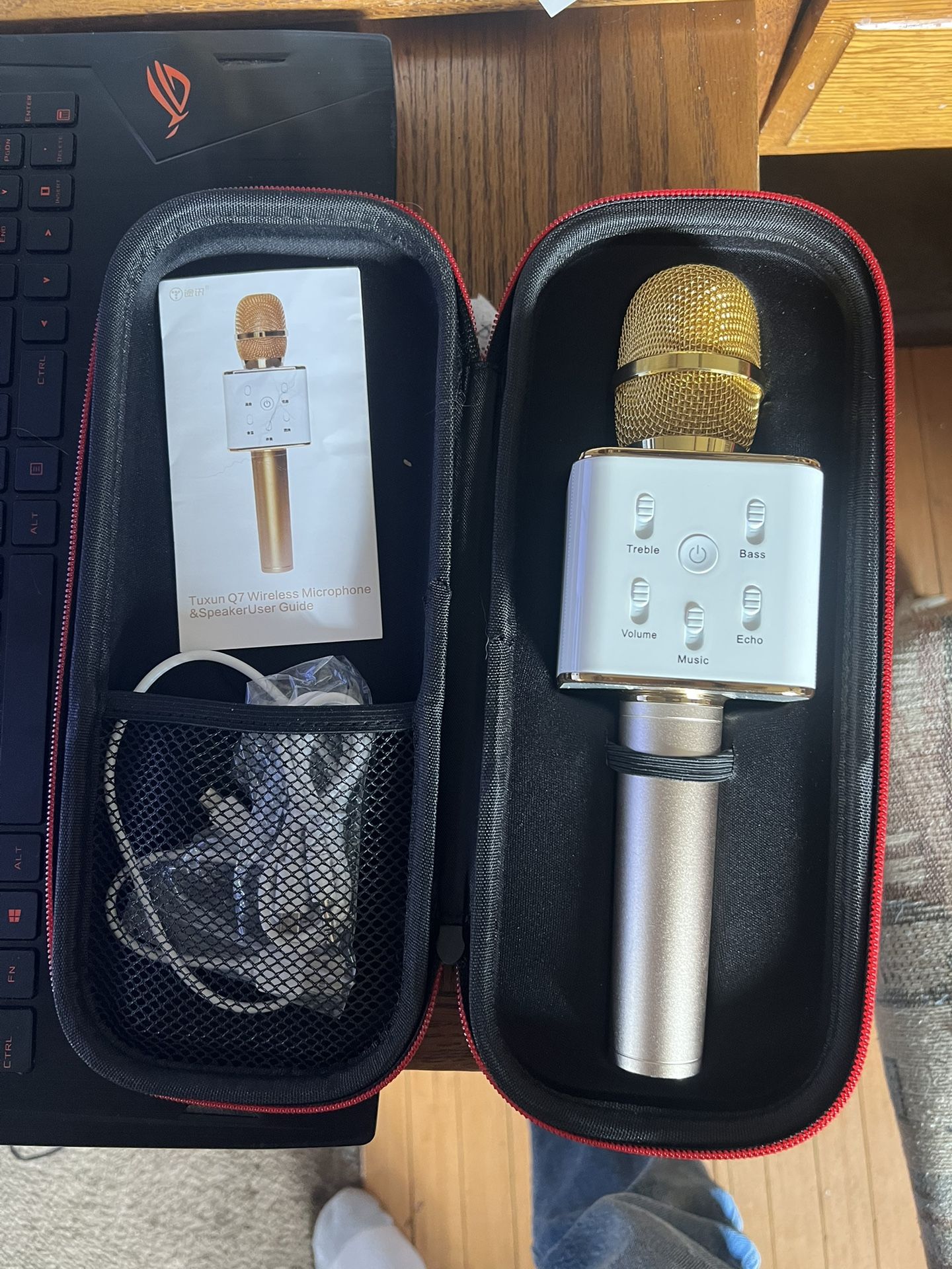 Mr. Microphone Thingy