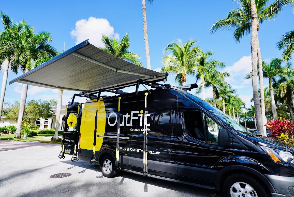 14’ Fiamma Eagle Awning  With CrankOBO