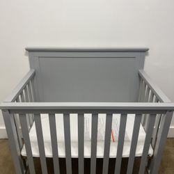Gray  4 In 1 Crib