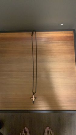 Cross Necklace With 24 Inch Chain