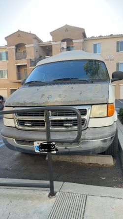 2000 Dodge Ram Van