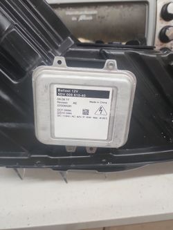 Car headlight