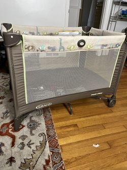 Graco Pack ‘n Play