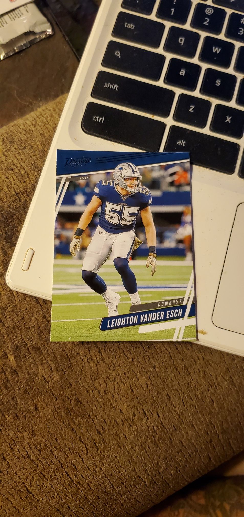 Leighton Vander esch football card