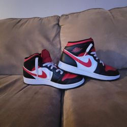 Air Jordan's Size 6.5 