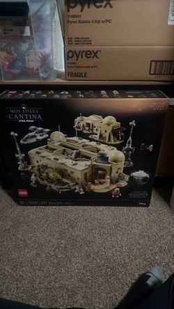 75290 LEGO Star Wars Master Builder Series Mos Eisley Cantina