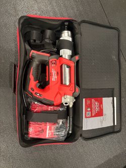 Milwaukee M18 grease gun