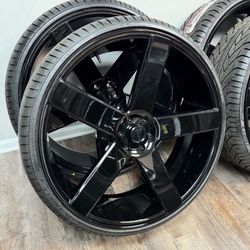 New set of 28 inch dub ballers gloss black wrapped in 295/25r28 lexani tires 6 lug ford 6x135 bolt pattern