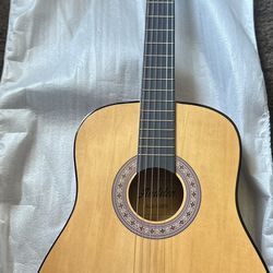 18 fret acoustic steelstring classical guitar