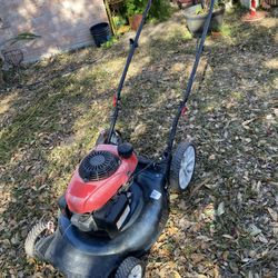 TROY BUILT LAWN MOWER