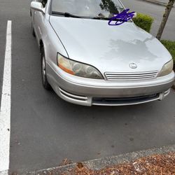 1999 Lexus ES 300
