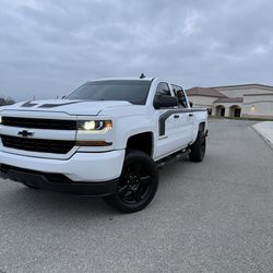 Chevrolet Silverado 1500 custome