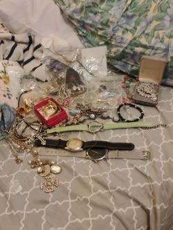 Large jewelry  lot