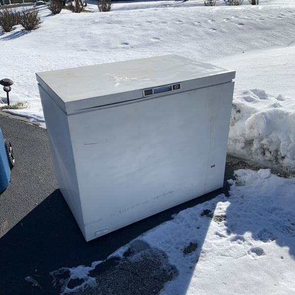 Sears Kenmore Chest Freezer “FREE” for Sale in St. Charles, IL OfferUp