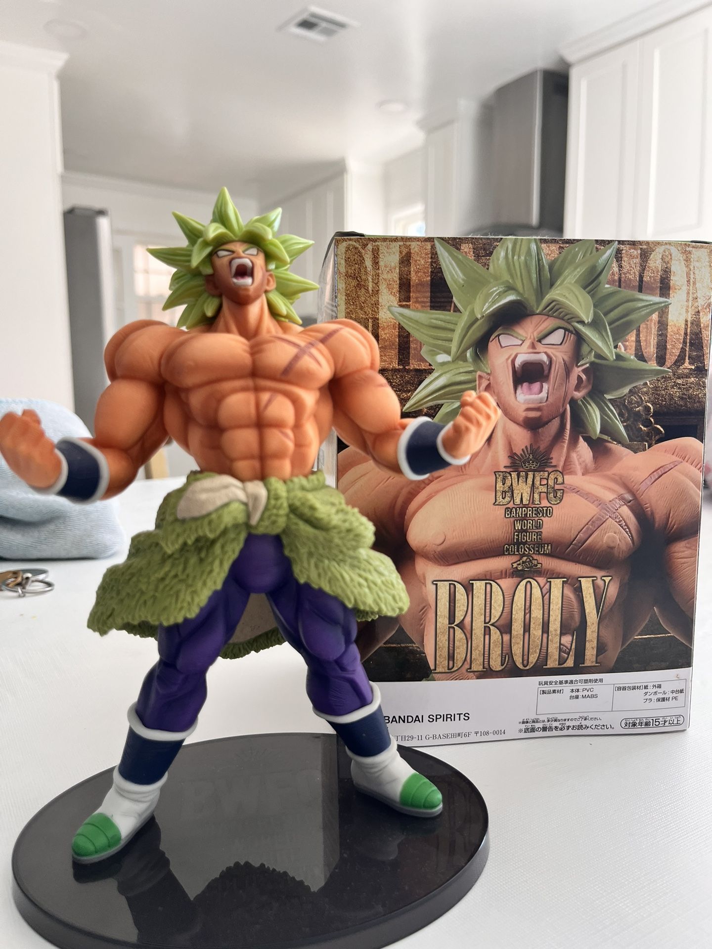 Broly Figure Statue