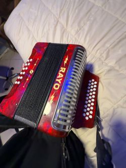 accordion hohner sol