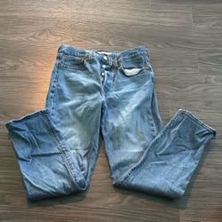 Women’s Levi’s Jeans 