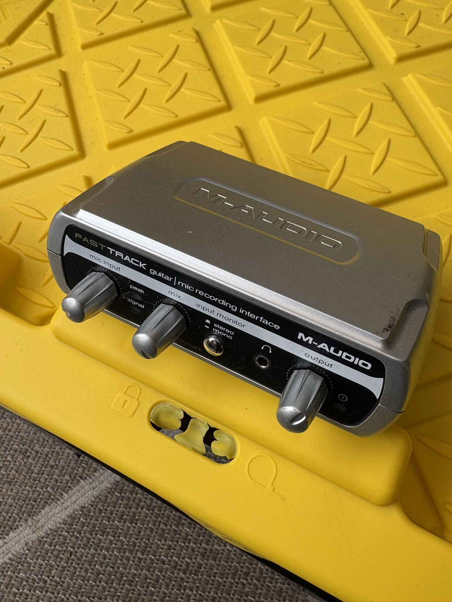 M Audio - USB interface