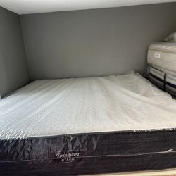 Set King Sizes Mattress And Box Spring 