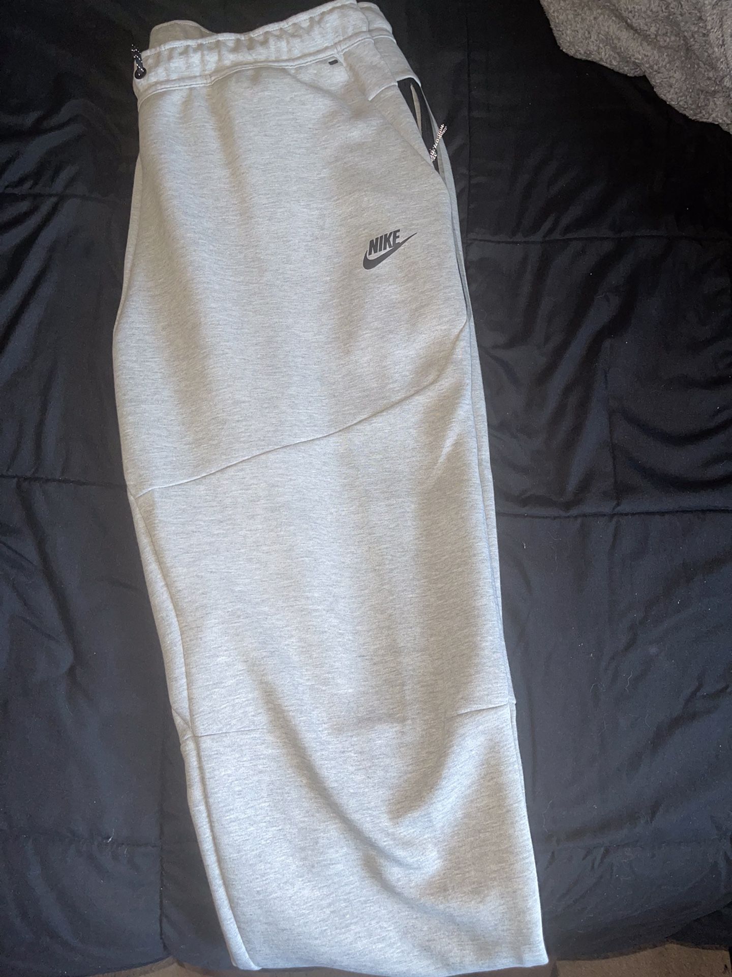 Nike Tech Fleece Grey Joggers