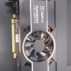 Graphics Card - XFX Radeon HD 6870