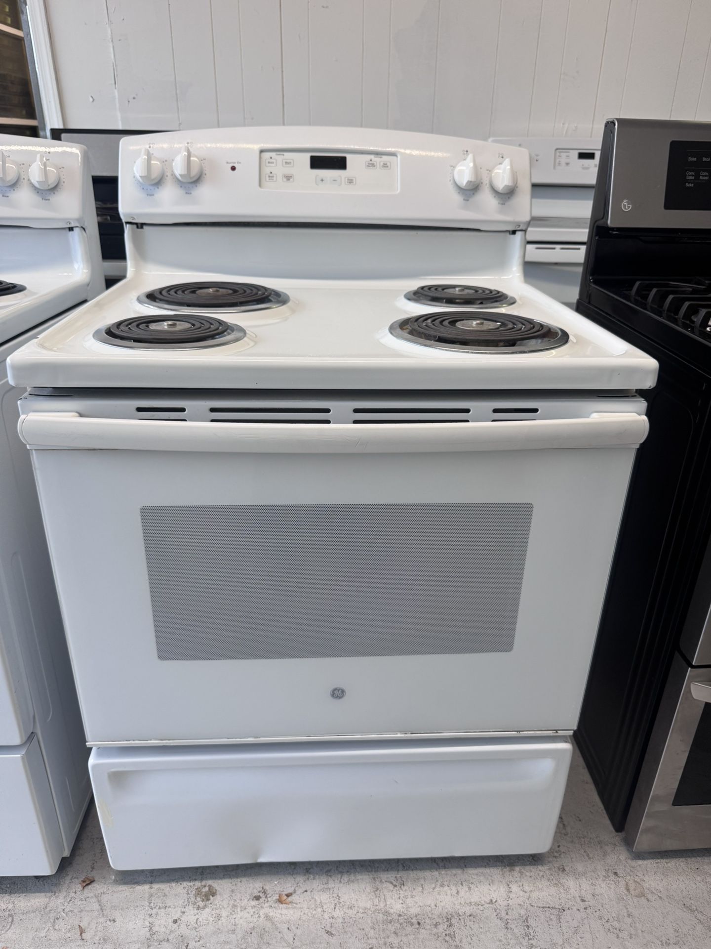 GENERAL ELECTRIC STOVE