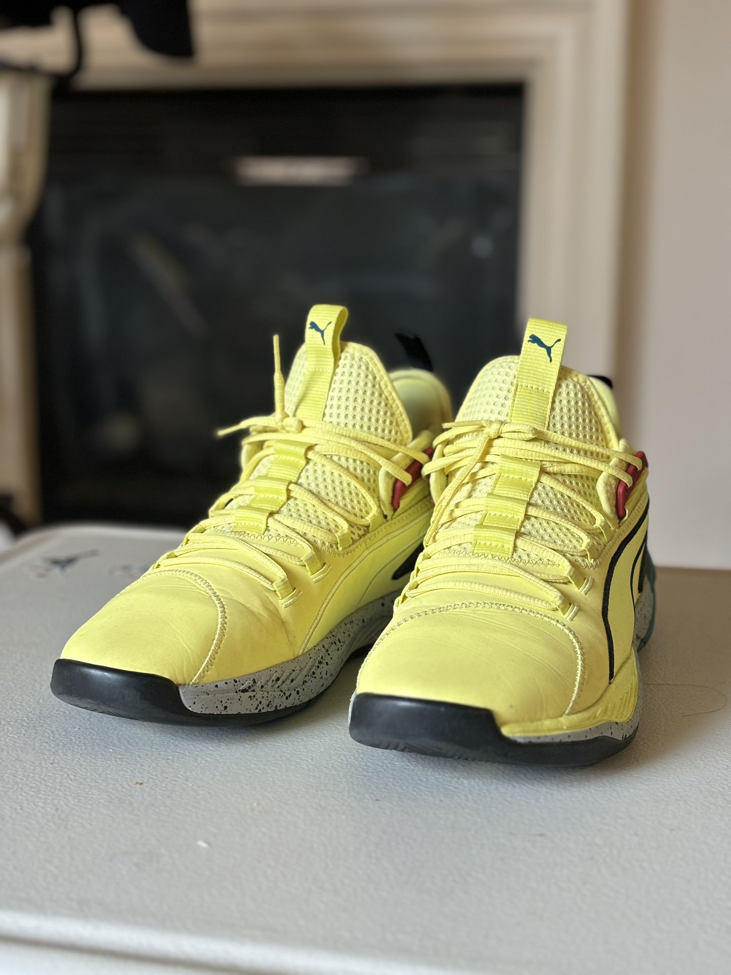 Puma Uproar Spectra Men’s Limelight Basketball Shoes [Size 11]