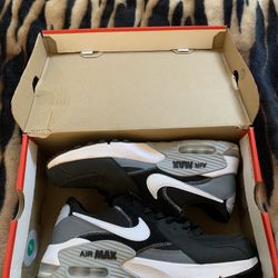 NIKE AIRMAX