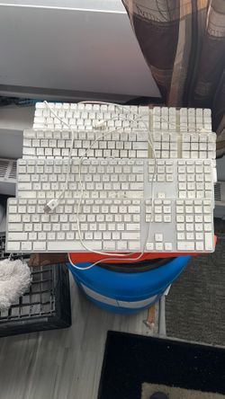 Apple keyboards 🎹