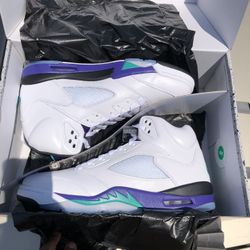 Jordan Retro 5 Grape Sz11.5