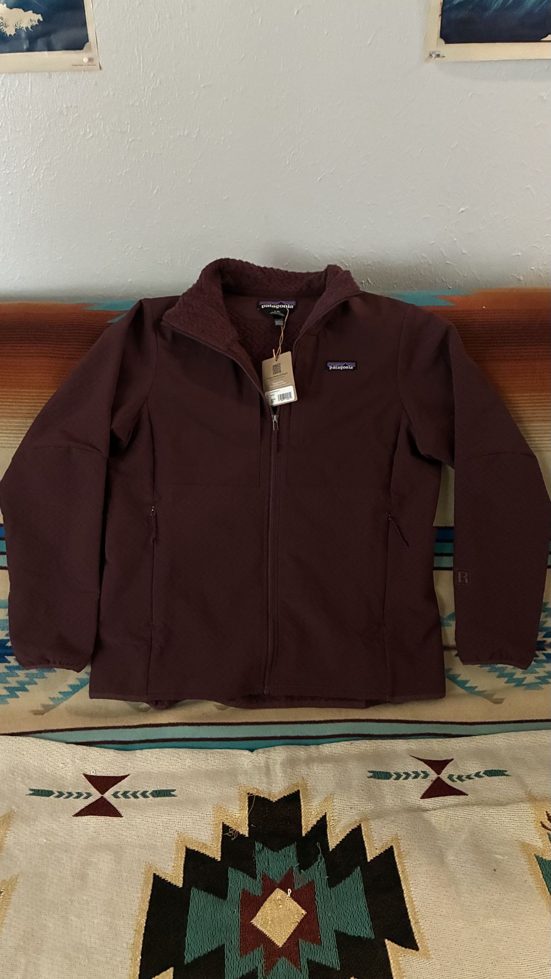 Woman’s Large Patagonia jacket