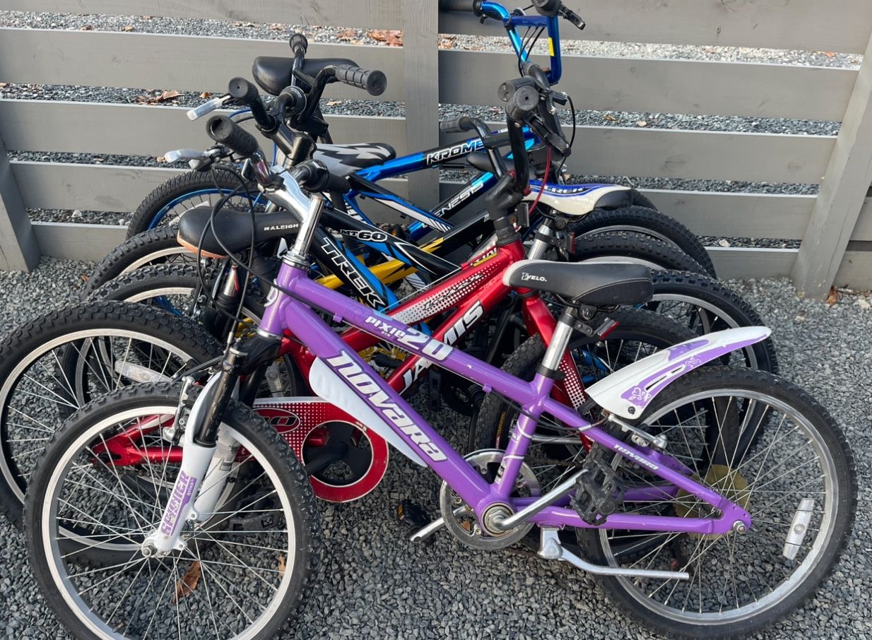 Kids 20” Bikes specialized Giant Gears Single Speed 