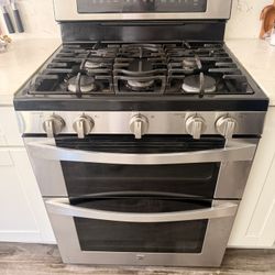 Kenmore Elite Stove