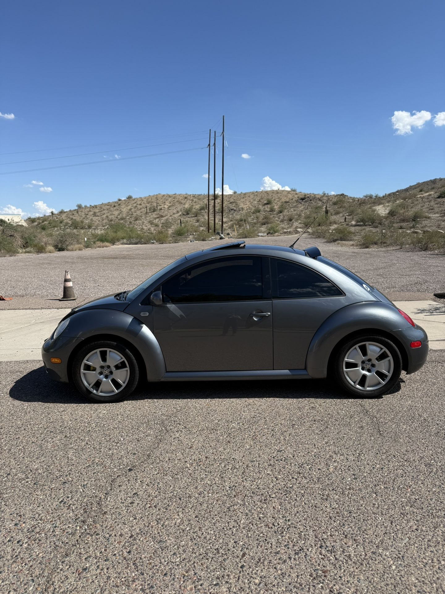 2003 Volkswagen New Beetle