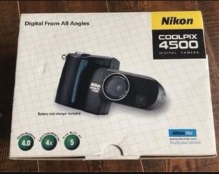 Nikon Coolpix 4500 Digital Camera