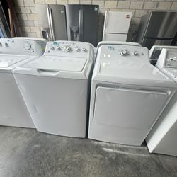 Ge Set Washer & Electric Dryer